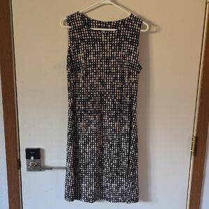 Tommy Hilfiger Black and White Sleeveless Printed Midi Dress